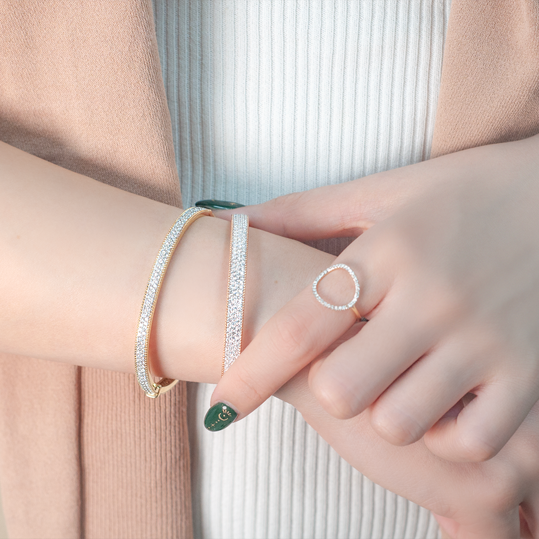 Thin pavé eternity diamond bangle